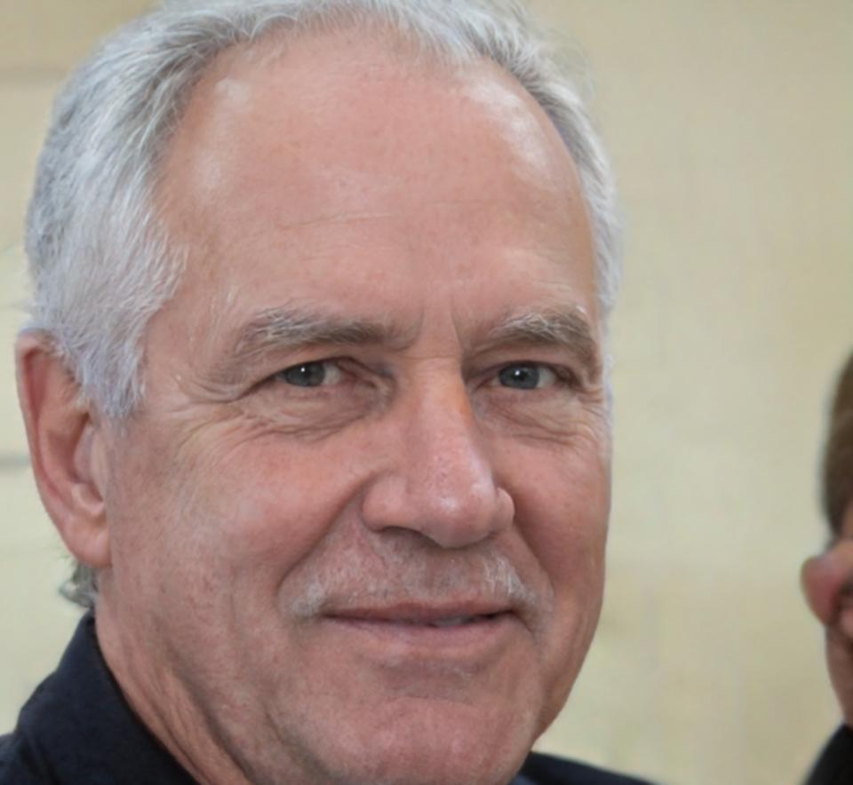 Portrait de Thomas Moreau, analyste financier